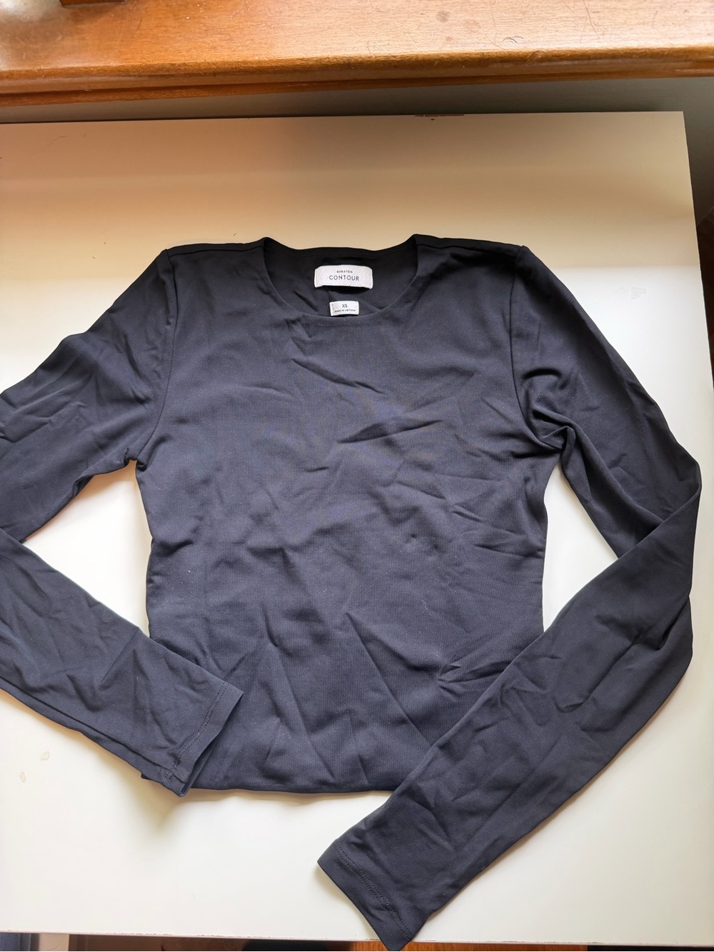 Babaton Contour Crew Cropped Longsleeve
